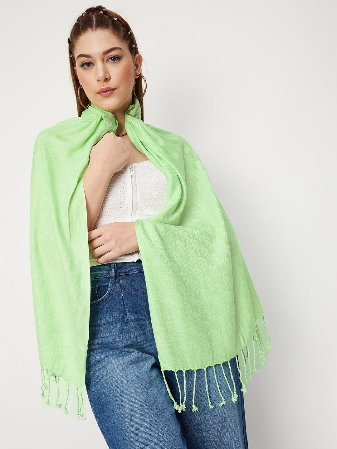 

max Self Design Scarf With Tasselled, Green