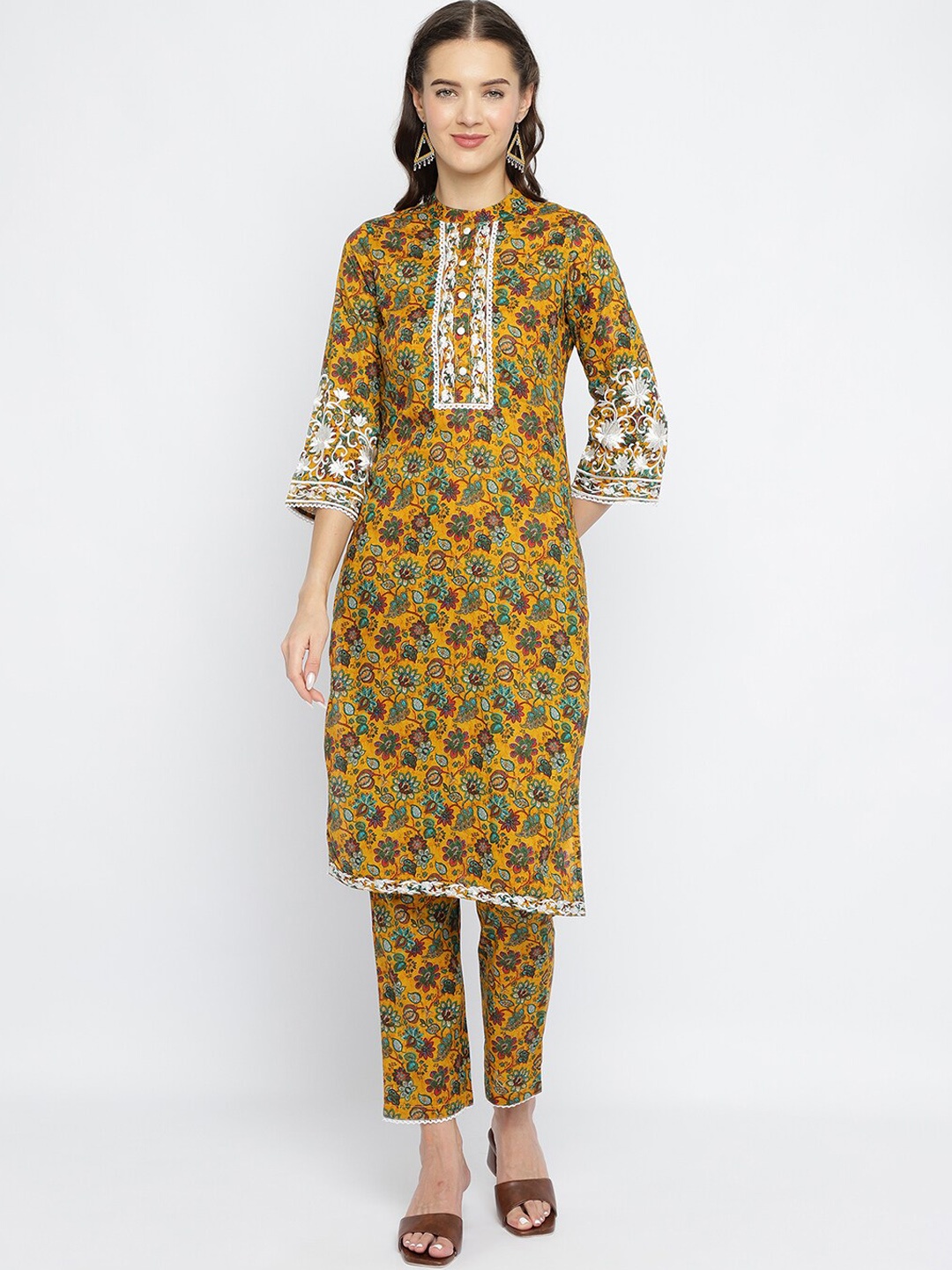 

Be Indi Women Floral Printed Straight Kurta Set with Trouser, Mustard