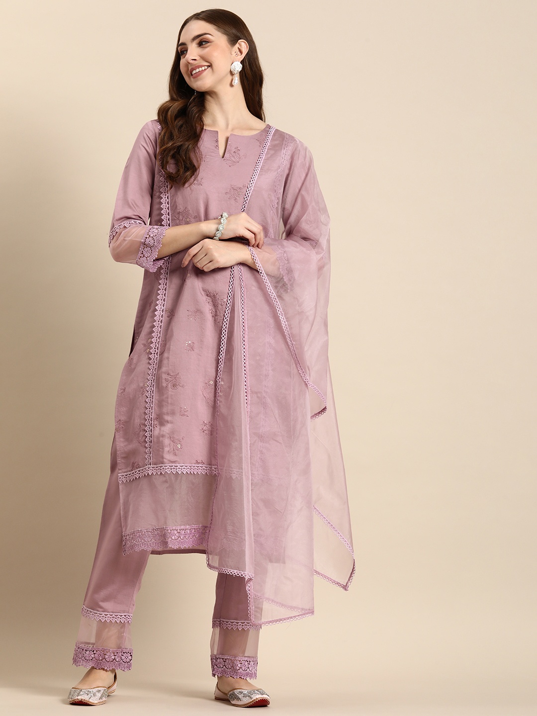 

all about you Women Ethnic Motifs Embroidered Regular Kurta with Trousers & With Dupatta, Mauve
