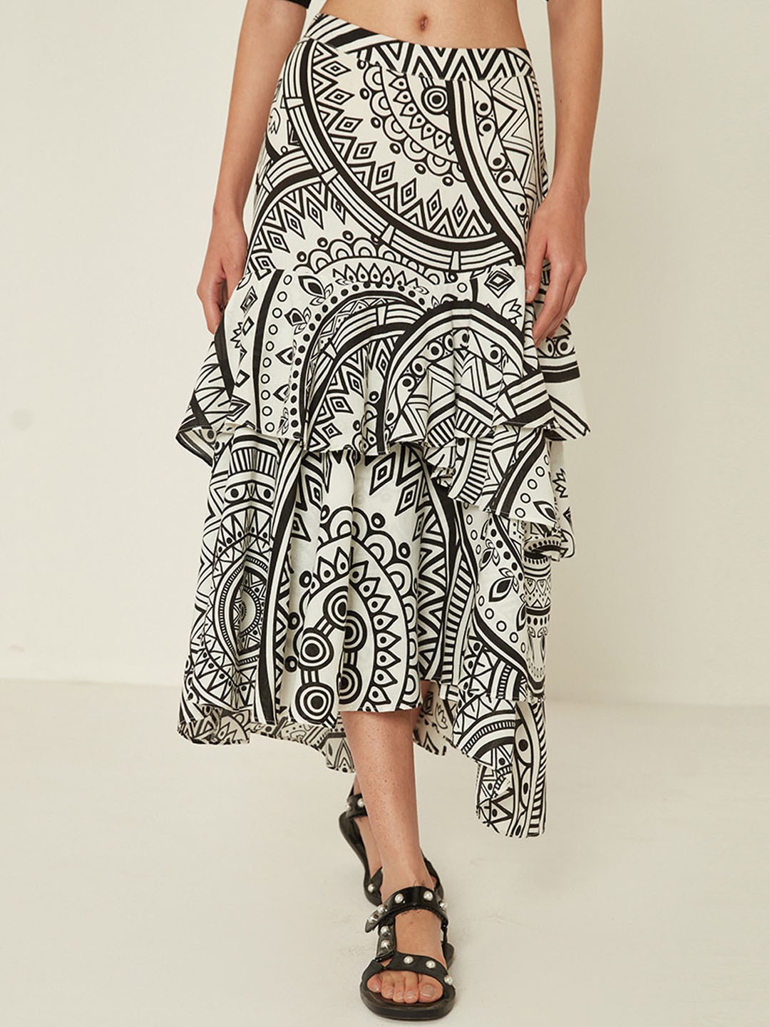 

Ancestry Geometric Printed Flared Maxi Ruffle Skirt, Off white