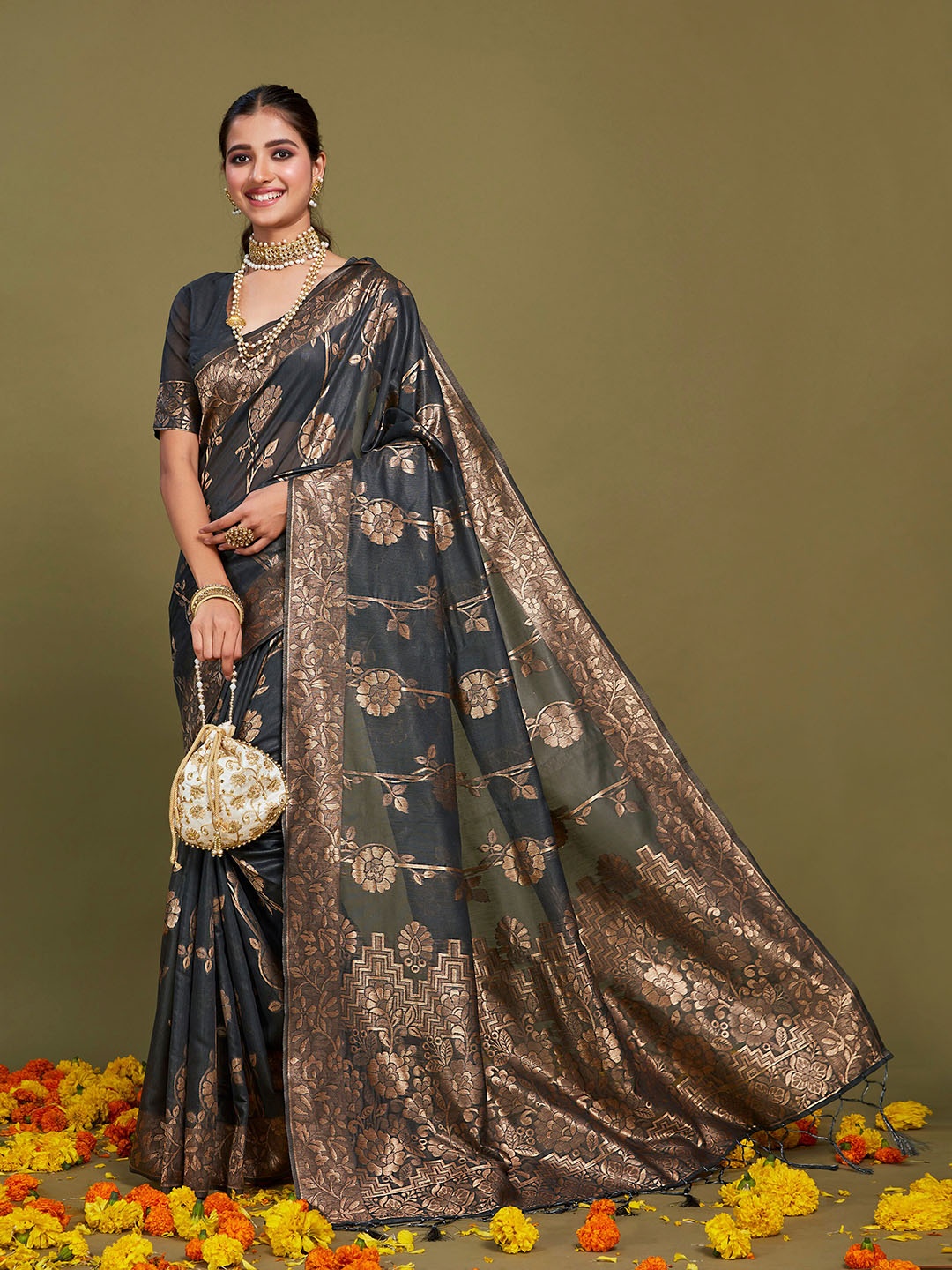 

Sangria Floral Woven Design Linen Saree, Grey