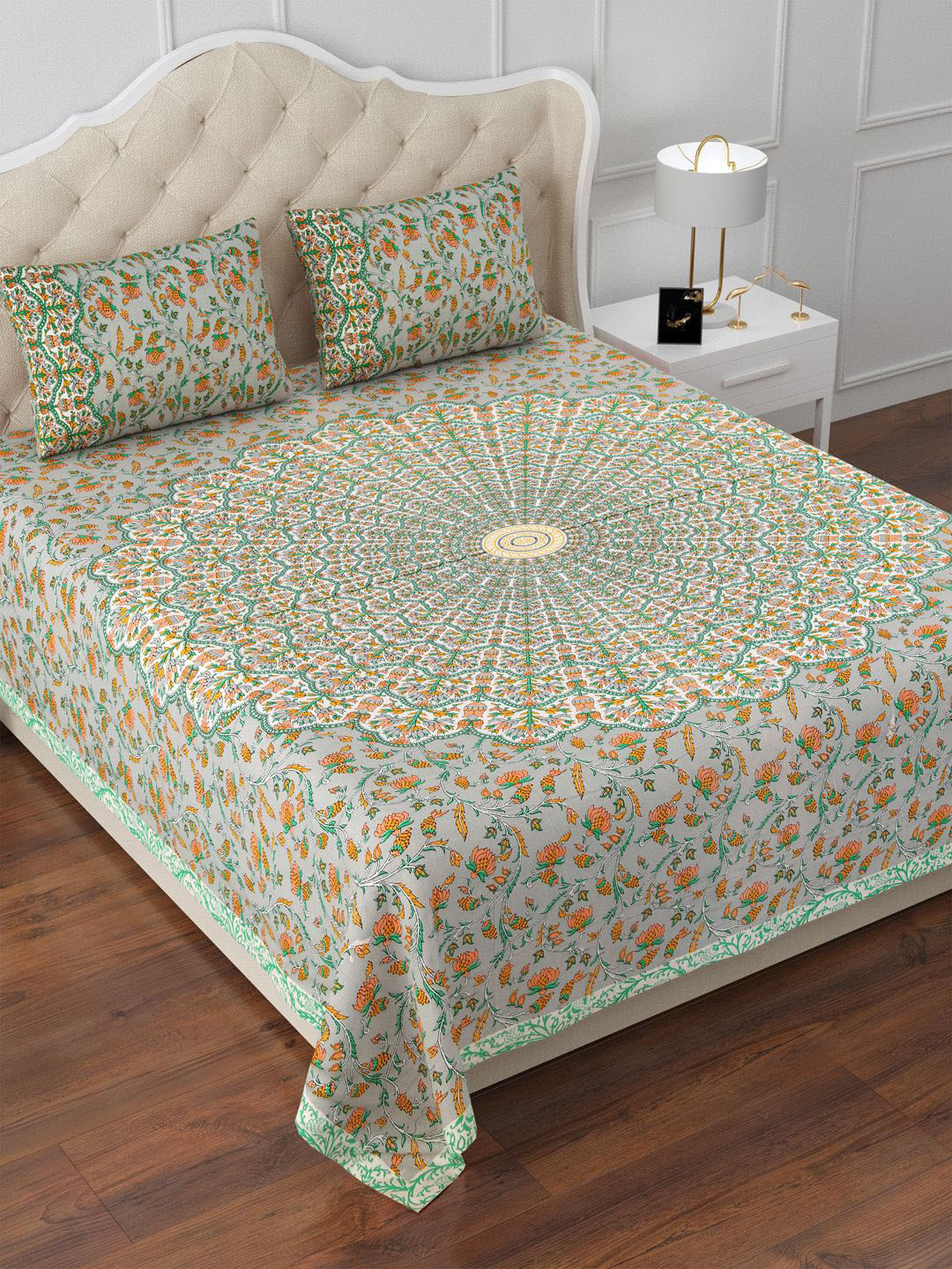 

Aapno Rajasthan Green & White Floral Cotton 144 TC King Bedsheet With 2 Pillow Covers