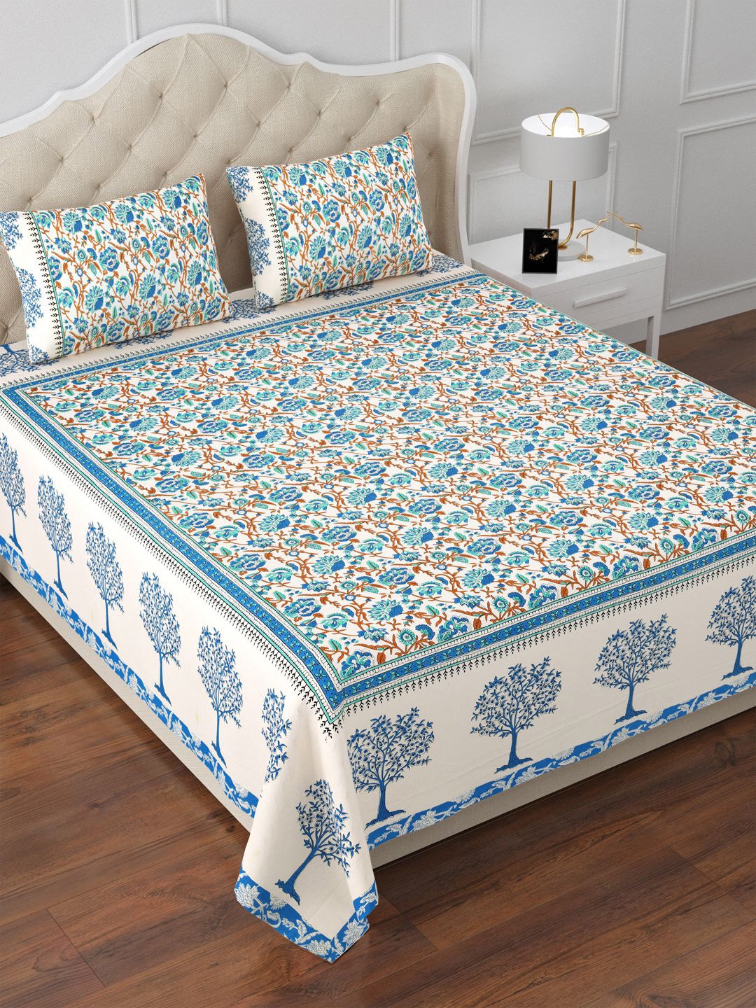 

Aapno Rajasthan Blue & White Floral Cotton 144 TC King Bedsheet With 2 Pillow Covers