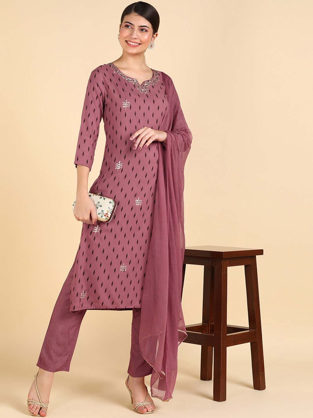 

Maaesa Geometric Printed Thread Work Straight Kurta & Trousers With Dupatta, Maroon