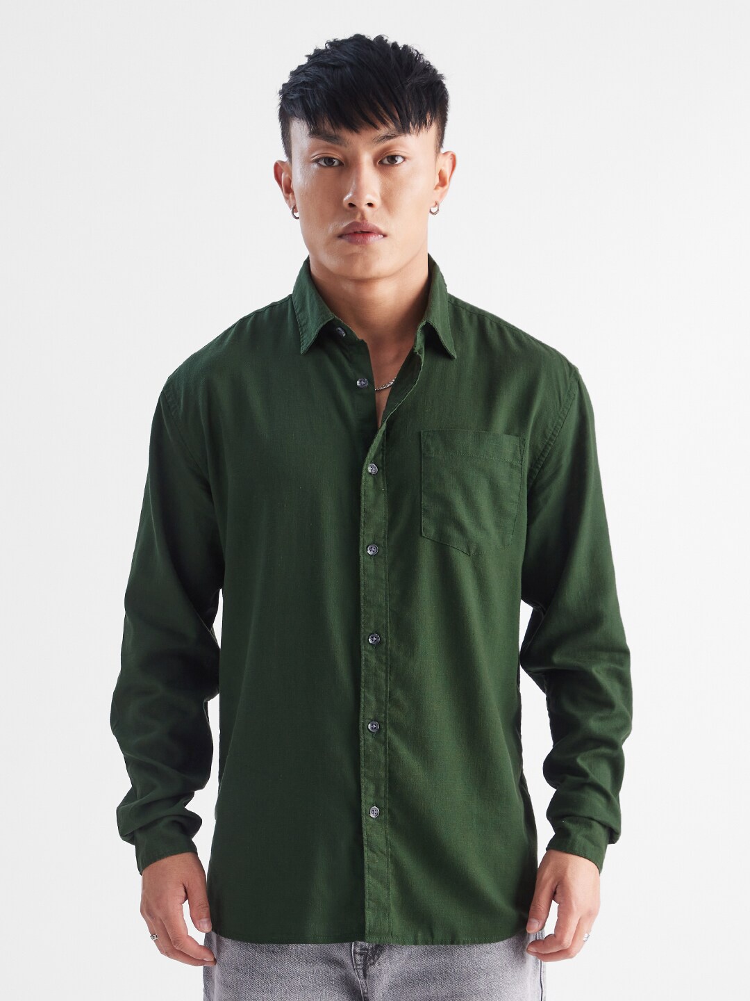 

The Souled Store Men Olive Green Spread Collar Long Sleeves Cotton Casual Shirt