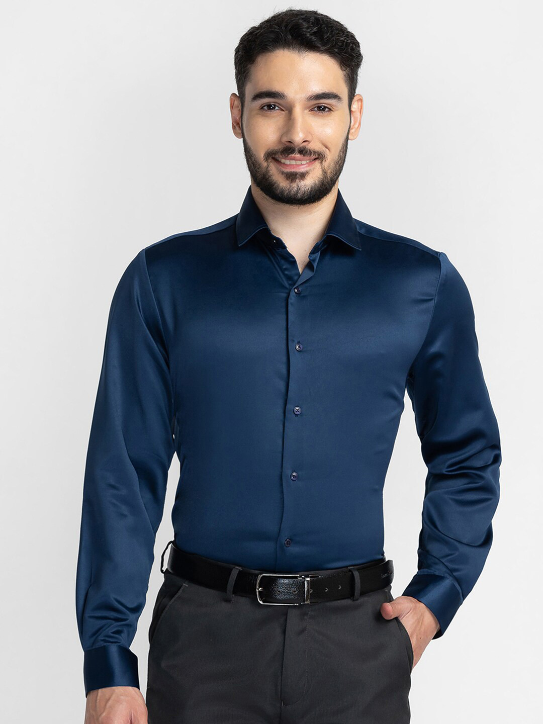 

INSPIRO Classic Fit Cotton Formal Shirt, Navy blue