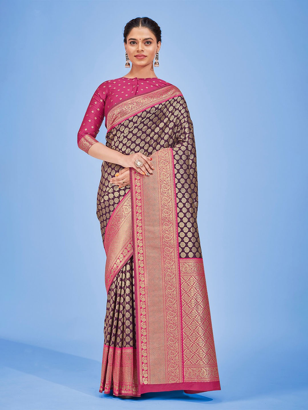 

MONJOLIKA FASHION Woven Design Zari Silk Blend Kanjeevaram Saree, Purple