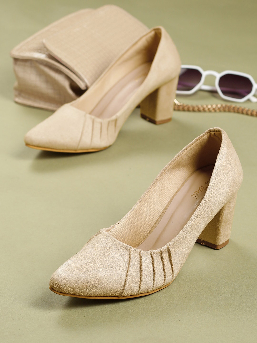 

Retro Walk Pointed Toe Suede Block Heel Pumps, Beige