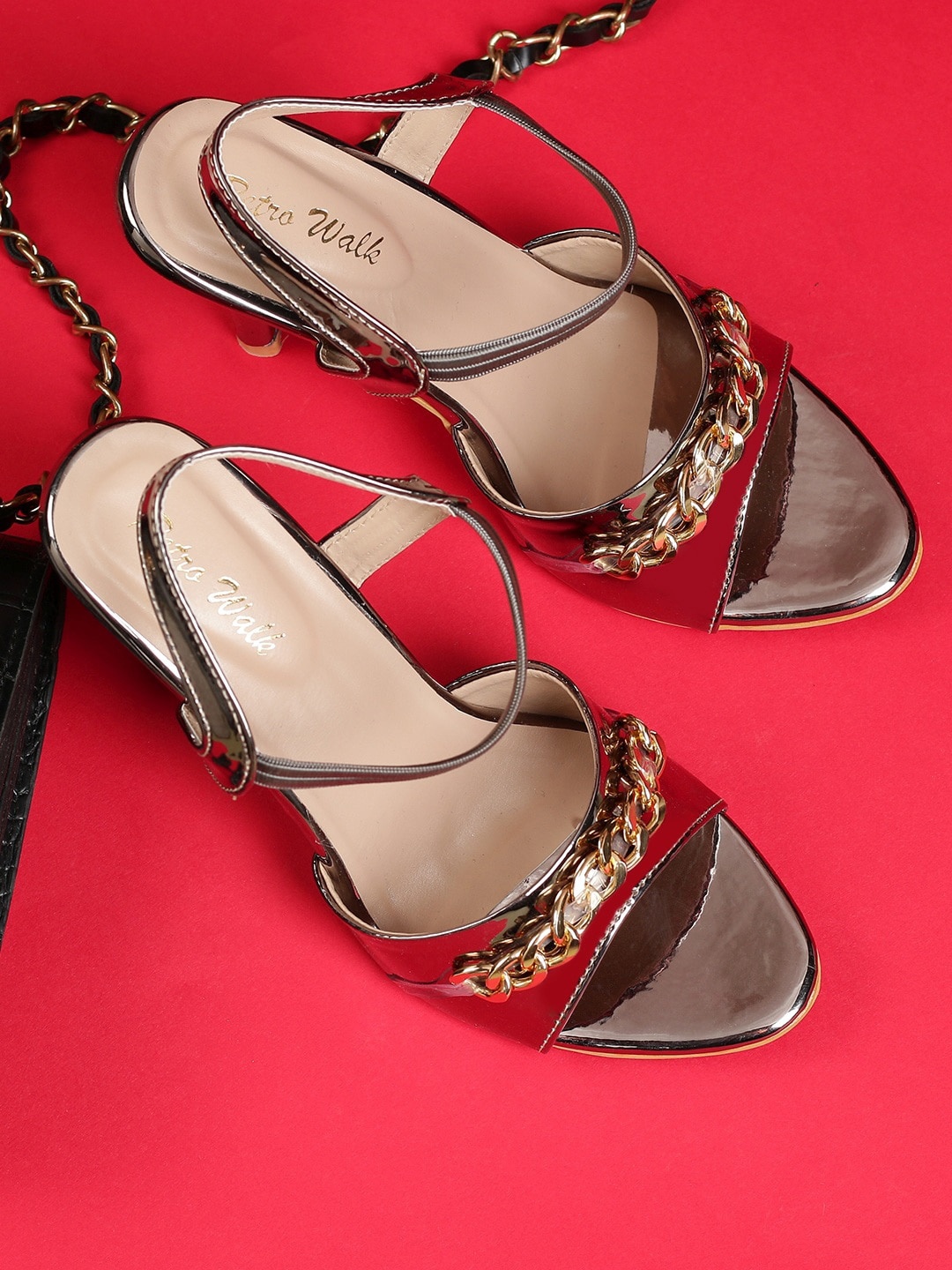 

Retro Walk Chain Embellished Stiletto Heels, Grey