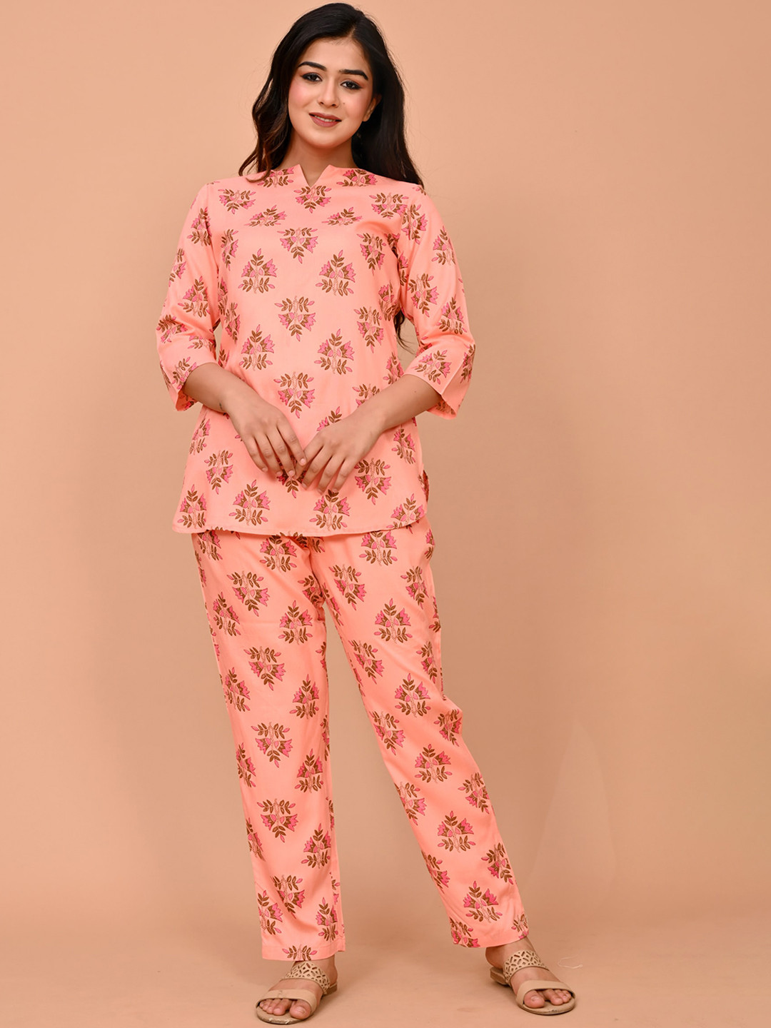 

TREND ME Floral Printed Night suit, Peach