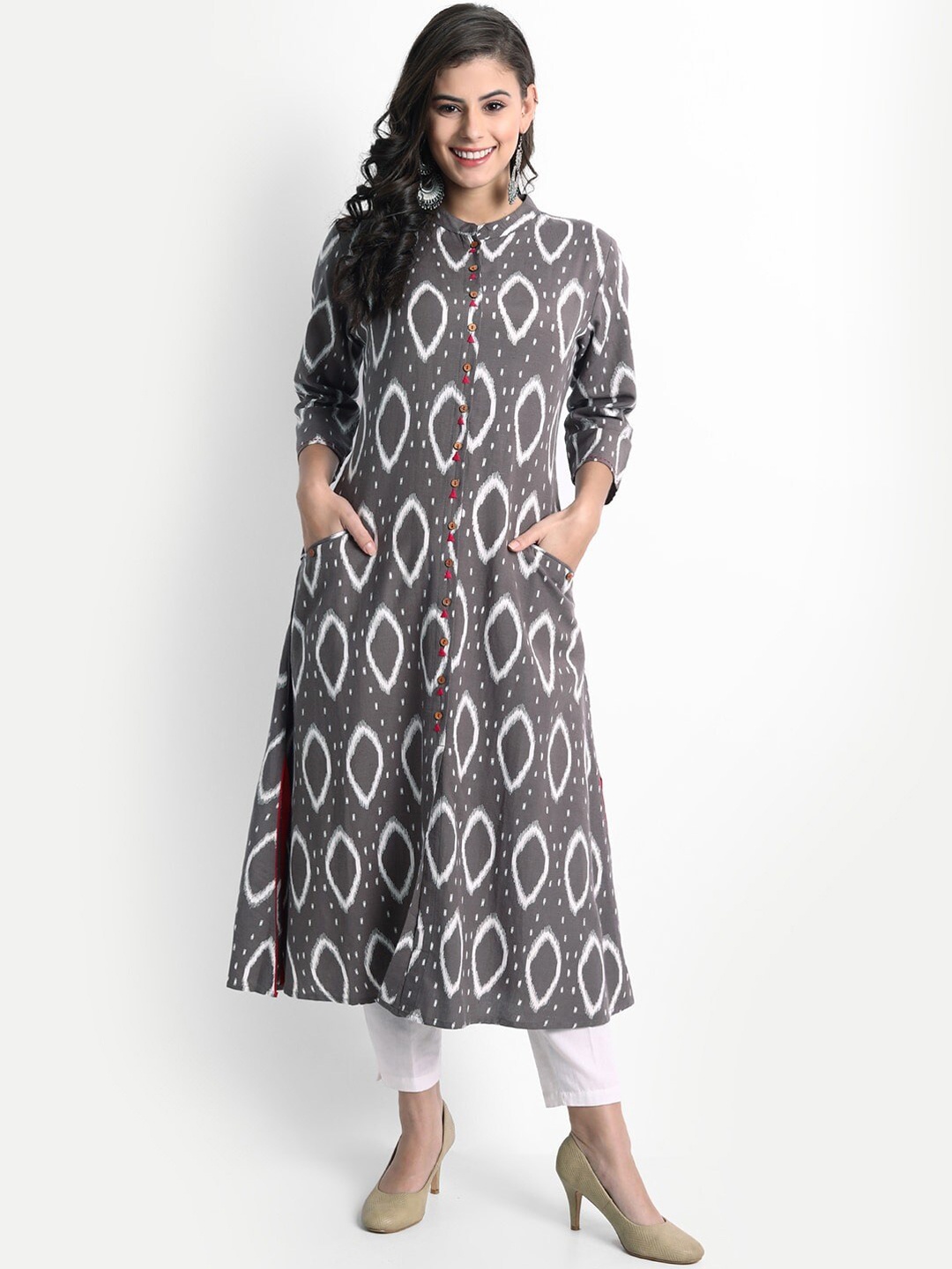 

SUTI Geometric Printed Mandarin Collar Thread Work A-Line Kurta, Grey