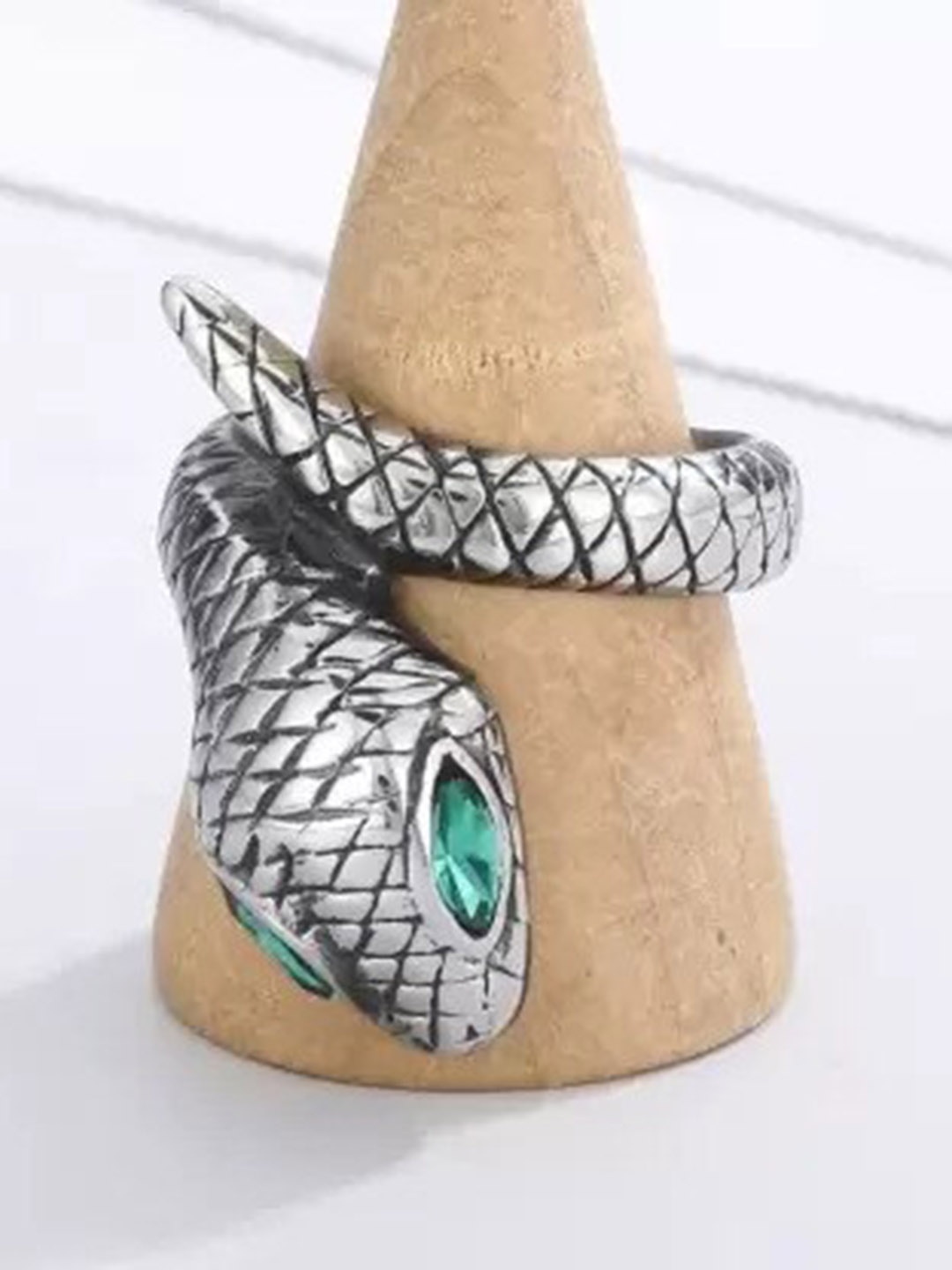 

KRYSTALZ Unisex Silver-Plated Stone-Studded Wrap Open Snake Finger Ring