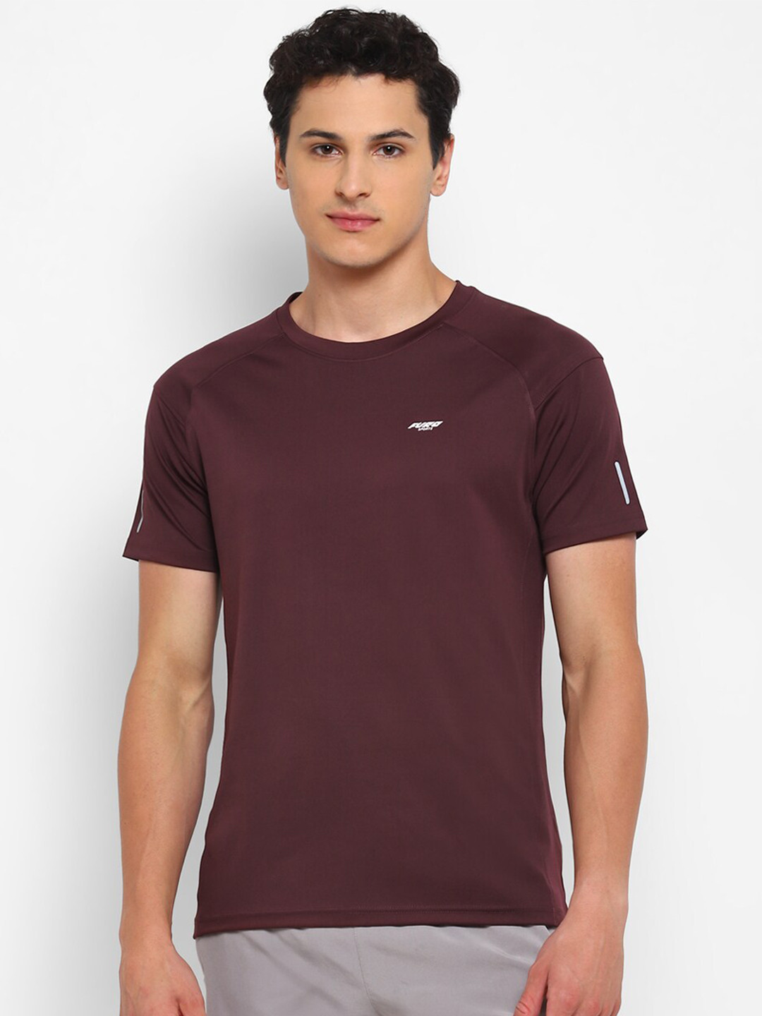 

FURO by Red Chief Round Neck Raglan Sleeves Sports T-shirt, Maroon