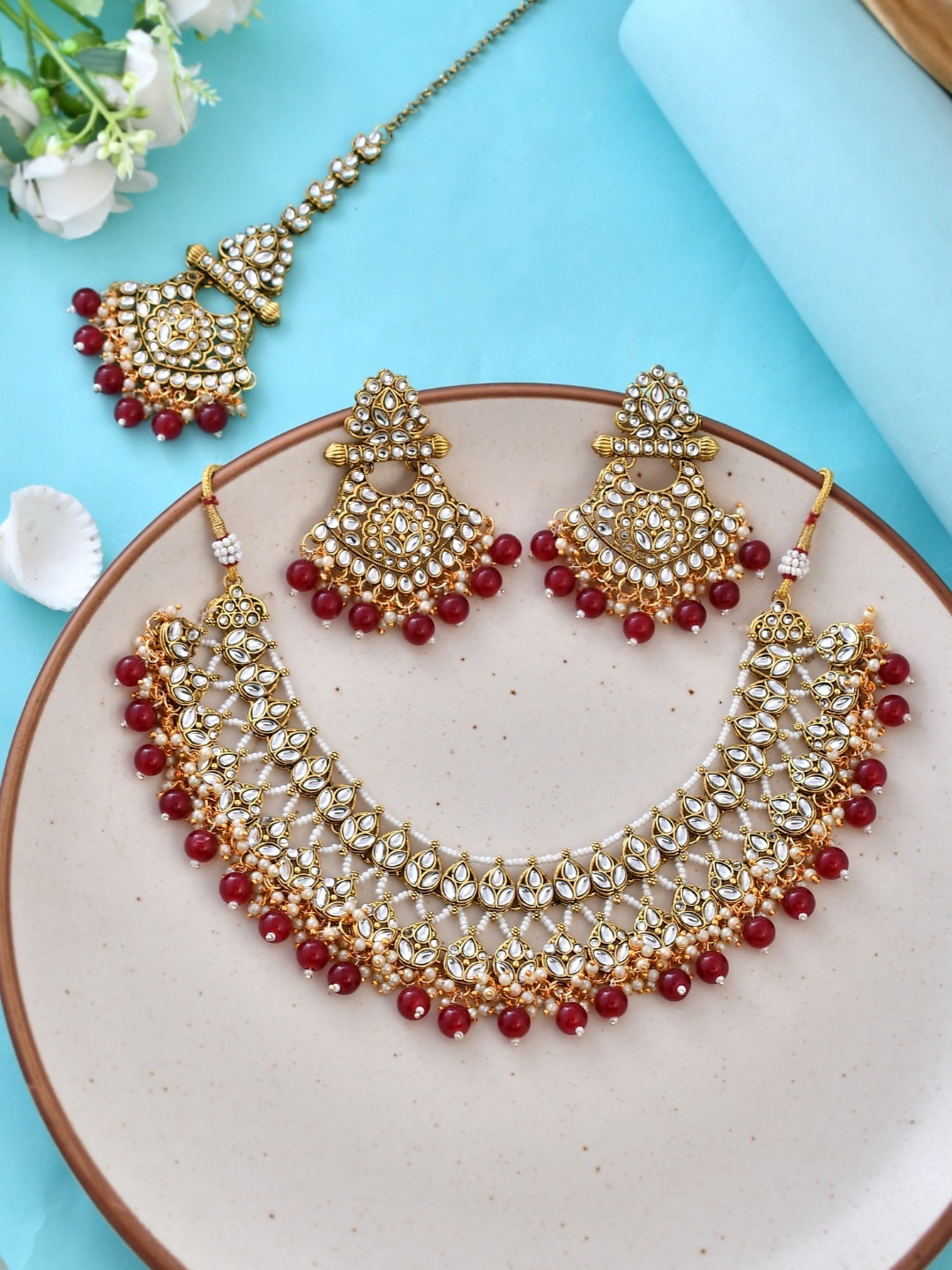 

Ishhaara Brass-Plated Stone-Studded Necklace And Earrings With Maang Tika, Gold
