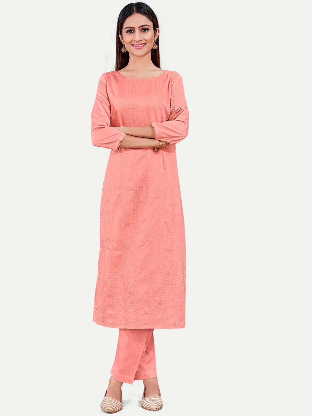 

TAVAS Embroidered Regular Gotta Patti Kurta with Trousers, Rust