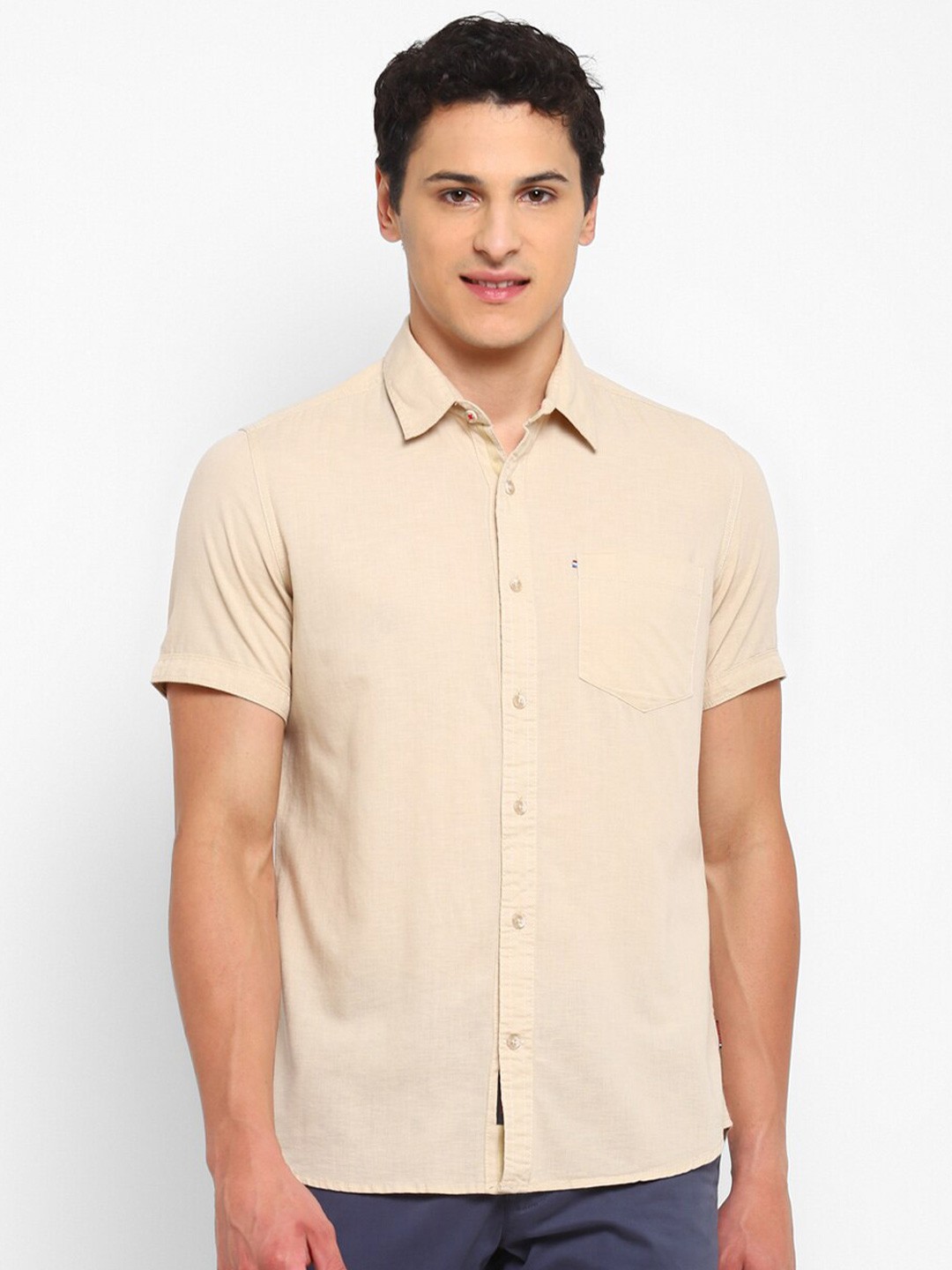 

Red Chief Slim Fit Spread Collar Opaque Casual Shirt, Beige