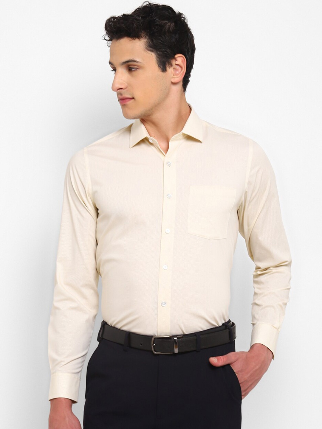 

TOP BRASS Spread Collar Regular Fit Cotton Formal Shirt, Cream