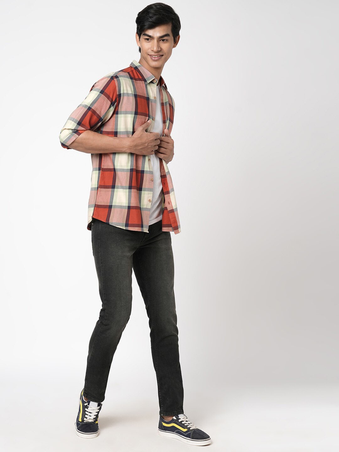 

BEAT LONDON by PEPE JEANS Slim Fit Tartan Checks Pure Cotton Casual Shirt, Multi