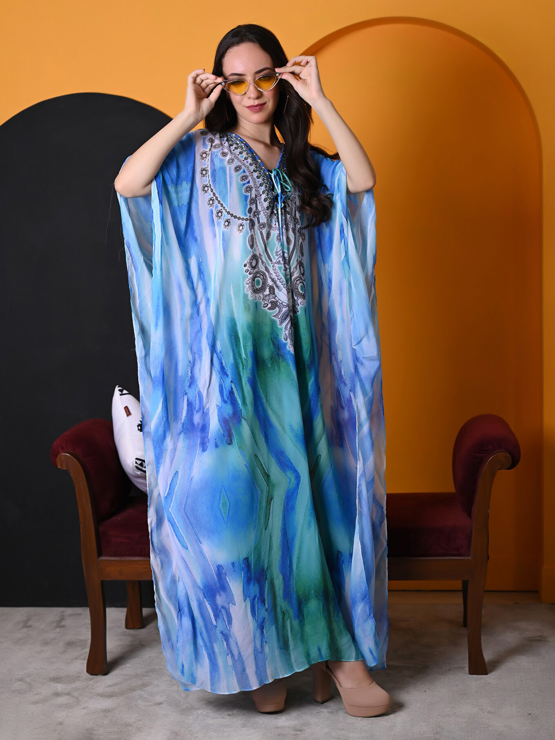 

Rajoria Instyle Abstract Printed Tie-Up Neck Kimono Sleeve Georgette Kaftan Dress, Blue