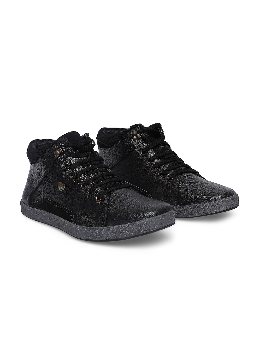 

Buckaroo Men Textured Leather Mid-Top Regular Boots, Black