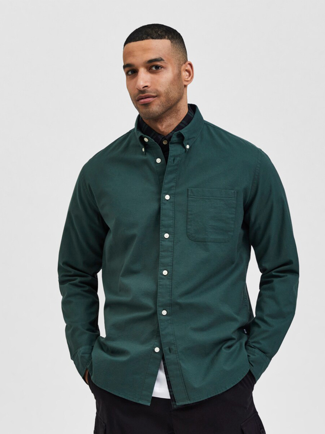 

SELECTED Spread Collar Opaque Pure Cotton Casual Shirt, Green
