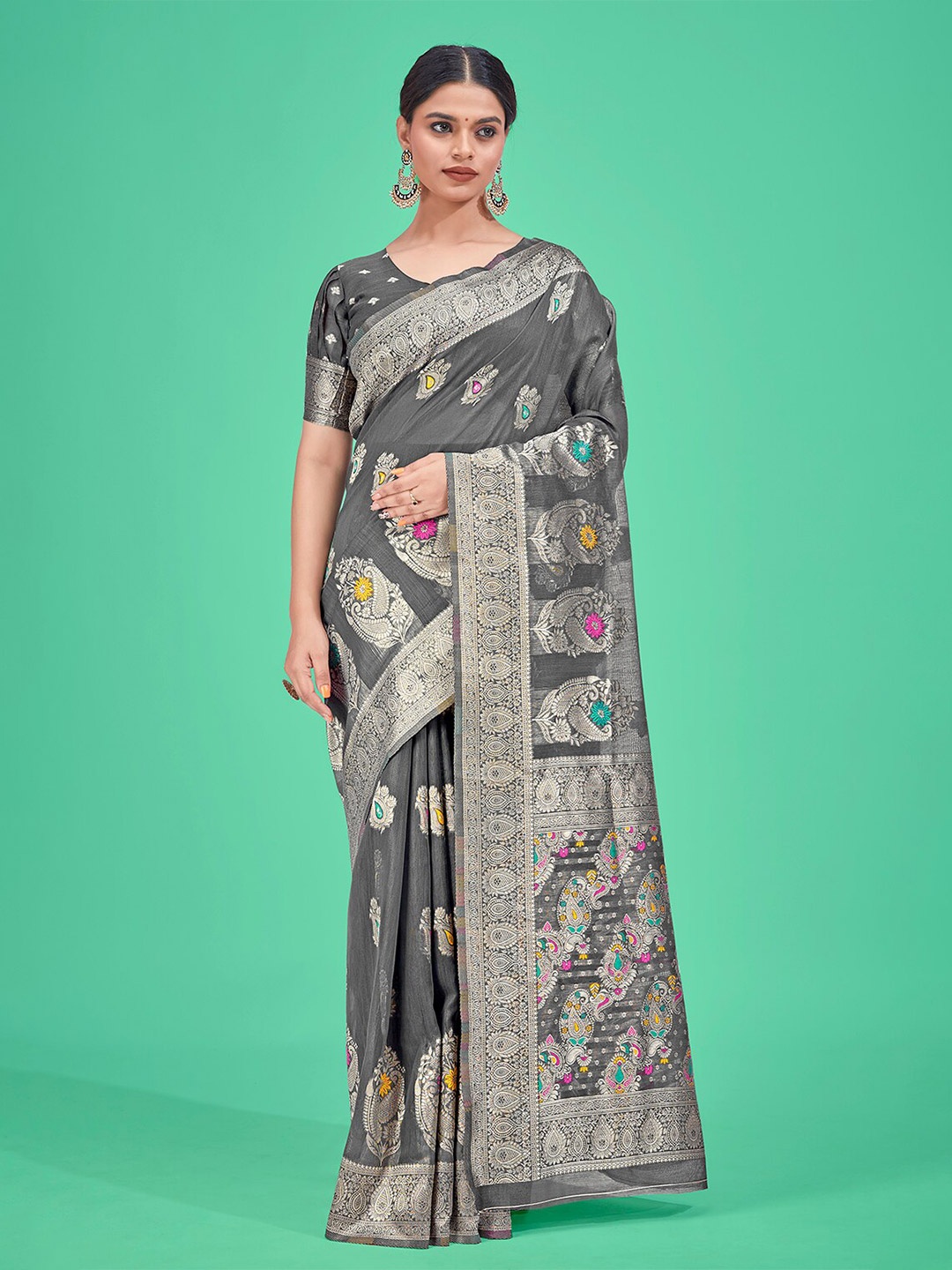 

MONJOLIKA FASHION Woven Design Zari Banarasi Saree, Grey