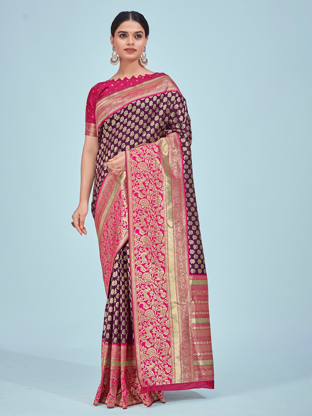 

MONJOLIKA FASHION Ethnic Motifs Woven Design Zari Kanjeevaram Saree, Purple