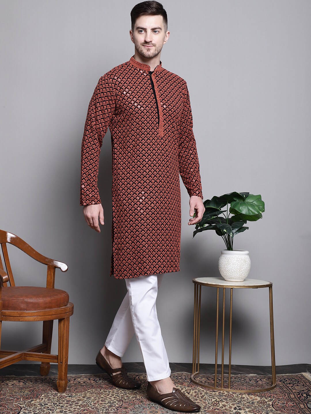 

Jompers Geometric Embroidered Thread Work Sequinned Pure Cotton Kurta, Black