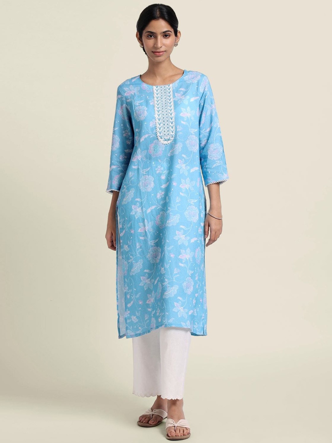 

Bombay Bloom Women Blue Floral Printed Regular Linen Kurta with Trousers