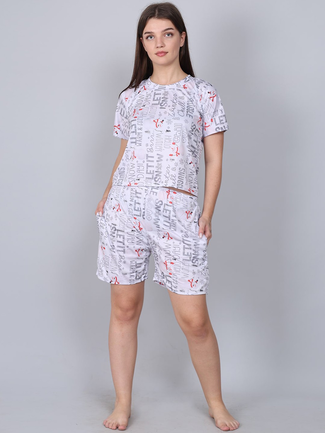 

XPIOX Typography Printed Night Suit, White