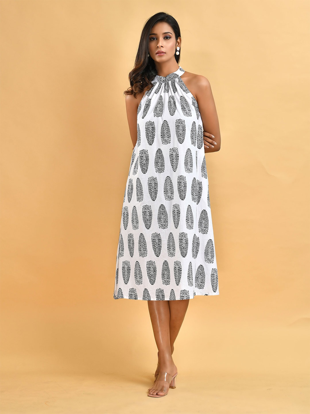 

Disli Conversational Printed Halter Neck Gathered Cotton A-Line Midi Dress, White