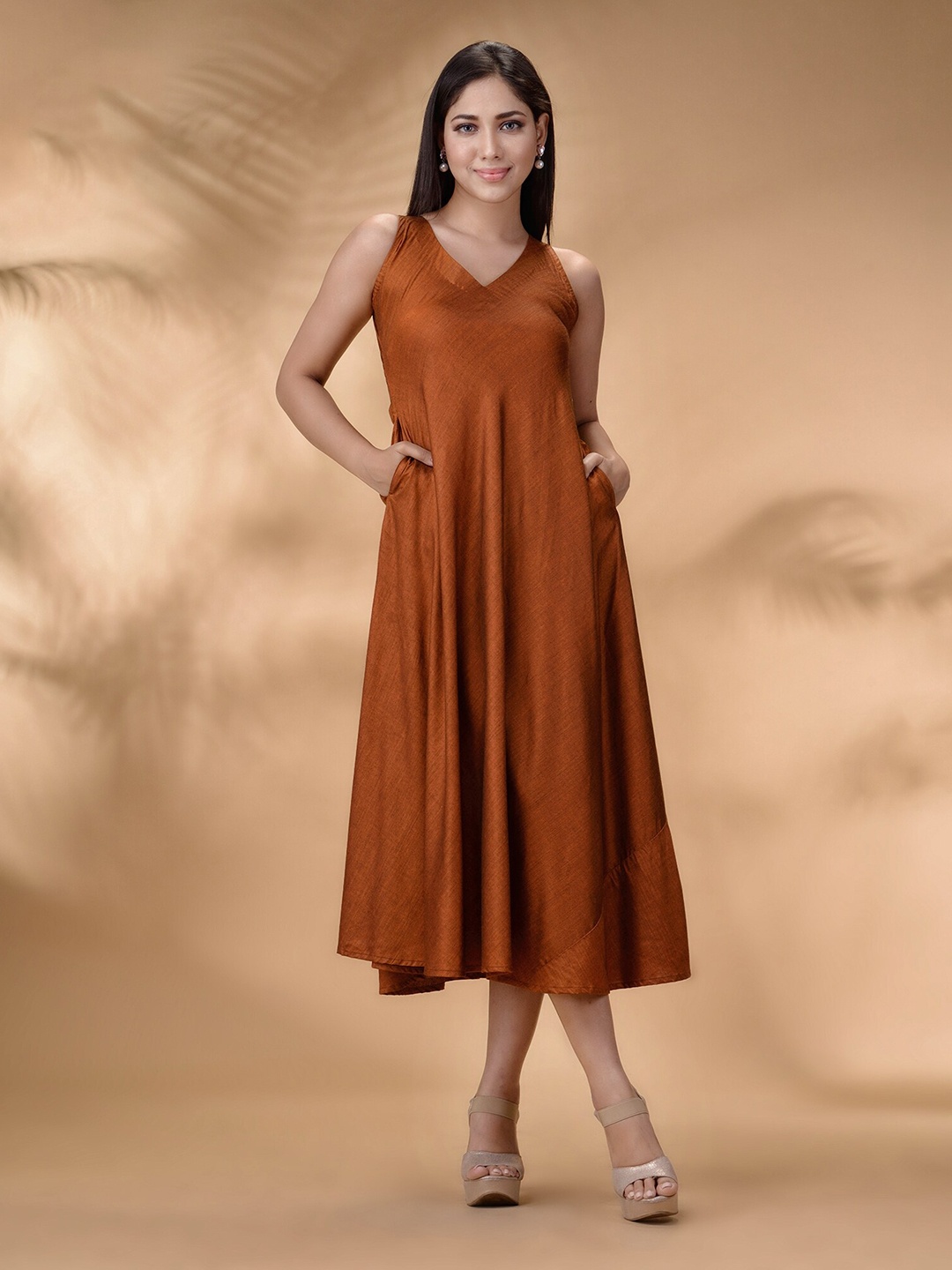 

Disli V-Neck Cotton A-Line Midi Dress, Rust