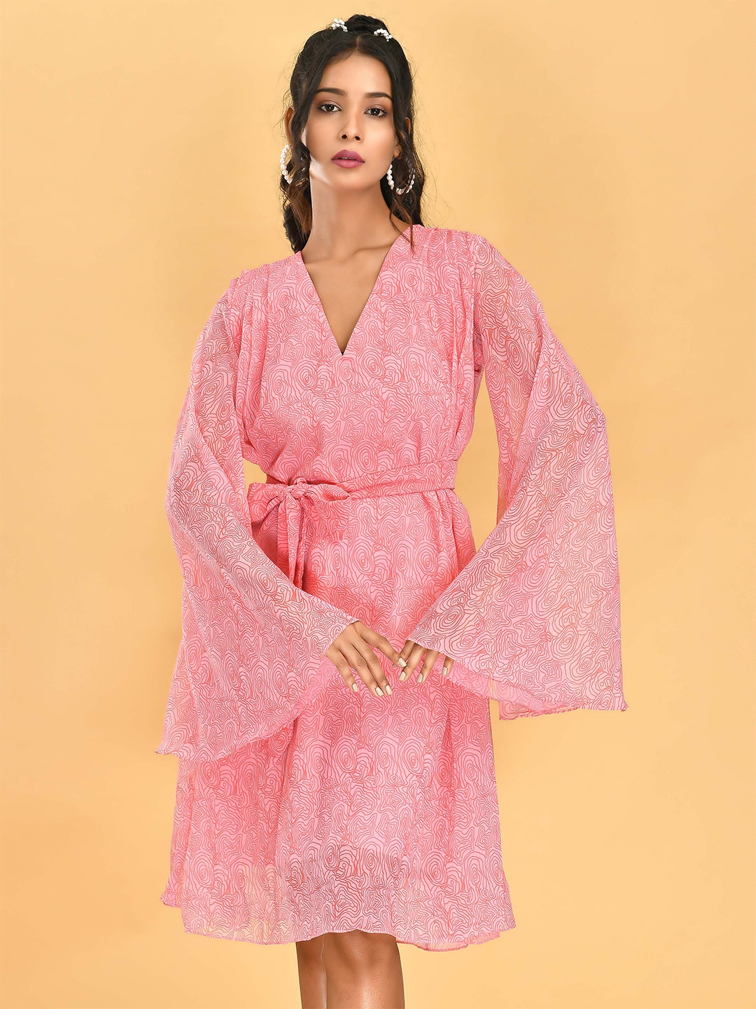 

Disli Abstract Printed Flared Sleeves Belted Detailed Georgette A-Line Dress, Pink