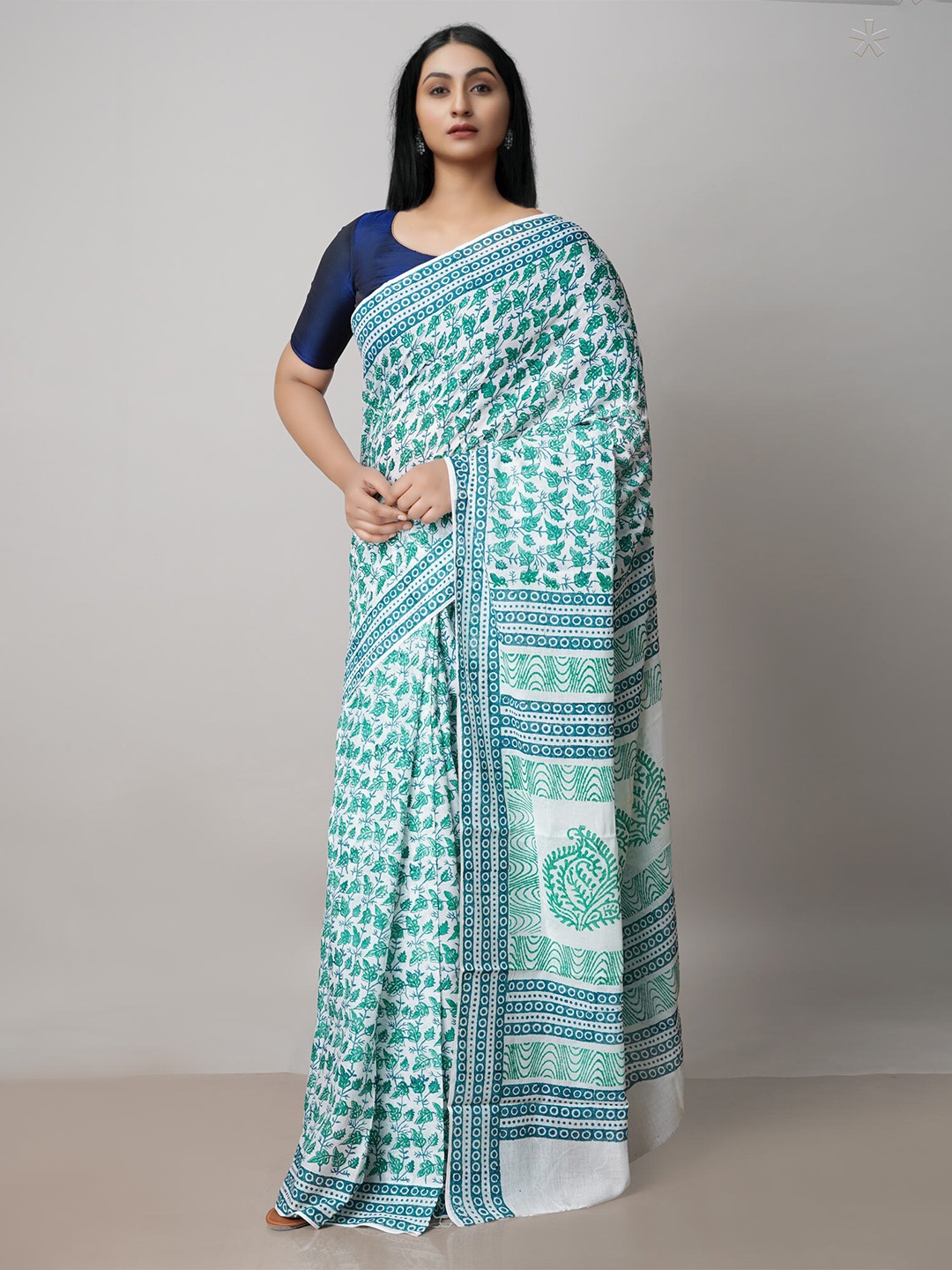 

Unnati Silks Ethnic Motifs Printed Pure Cotton Block Print Saree, White