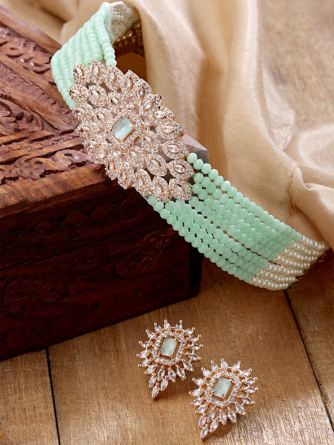 

KARATCART Rose Gold Plated CZ Studded & Pearls Beaded Jewellery Set