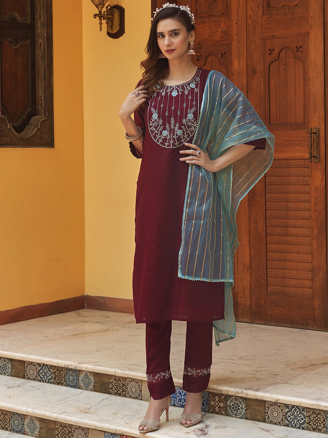 

Sangria Embroidered Kurta & Trouser With Dupatta, Maroon