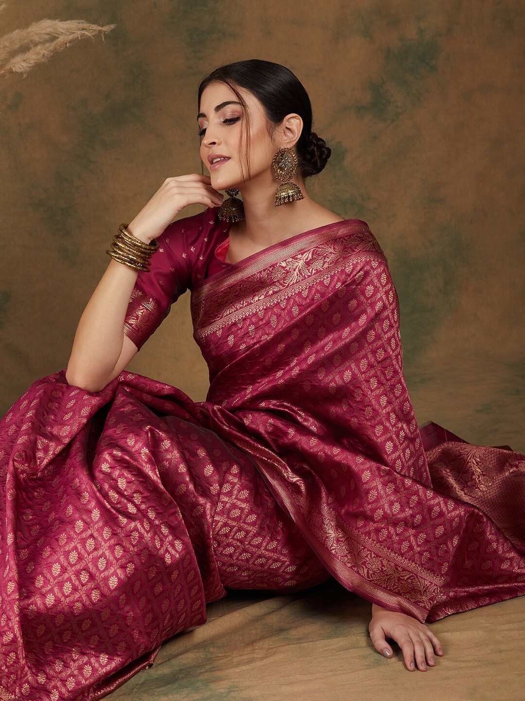 

Sangria Pink Woven-Design Banarasi Silk Kanjeevaram Saree
