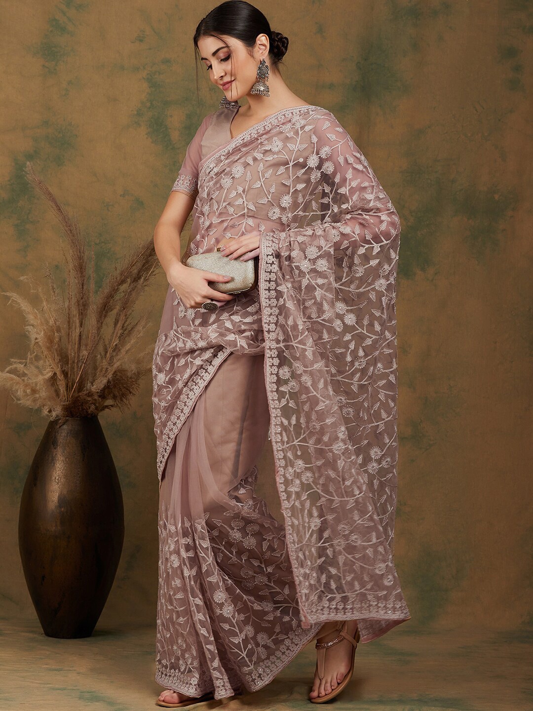 

Sangria Floral Embroidered Net Saree, Beige