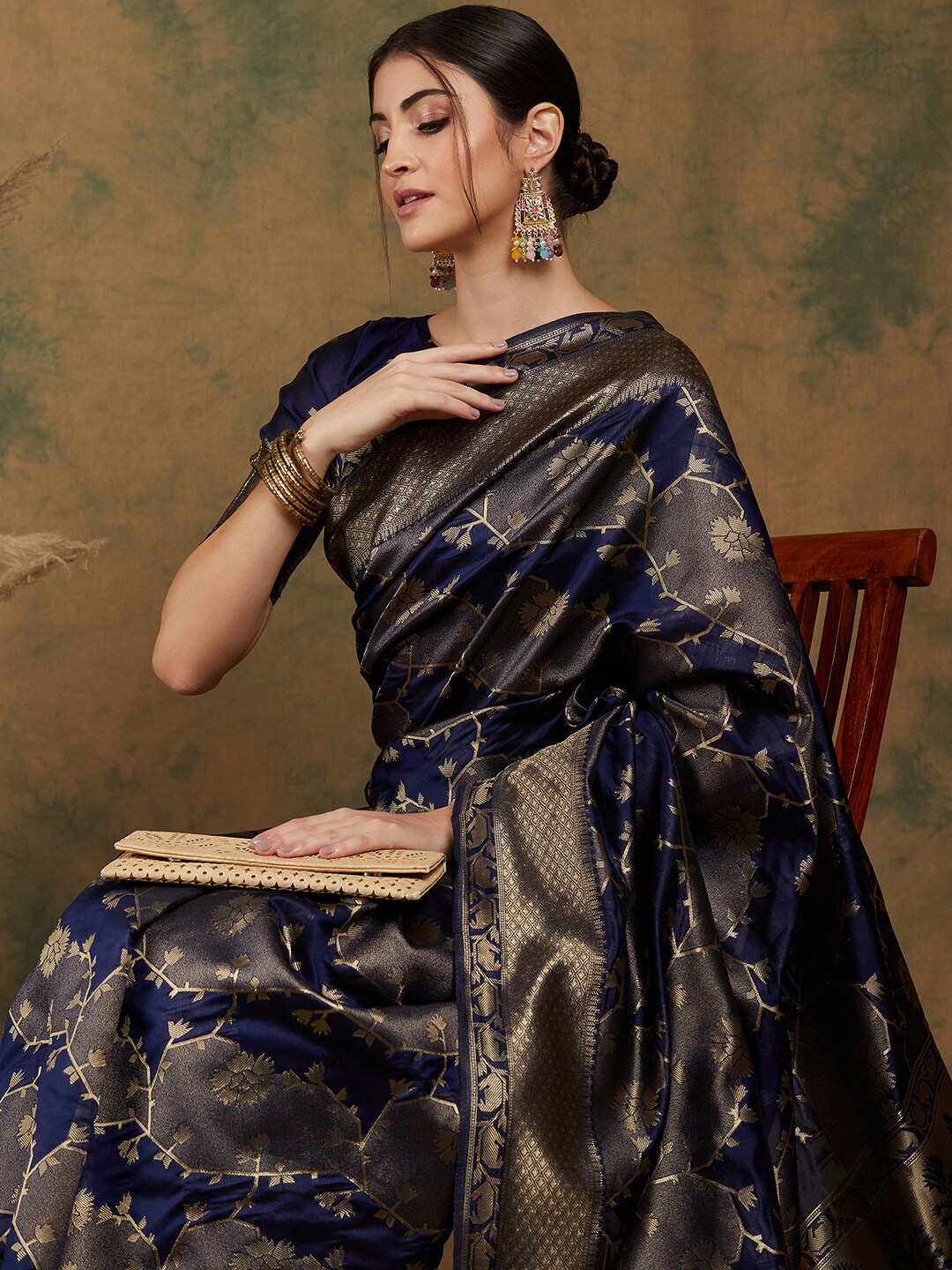 

Sangria Ethnic Motif Woven-Design Kanjeevaram Sarees, Navy blue