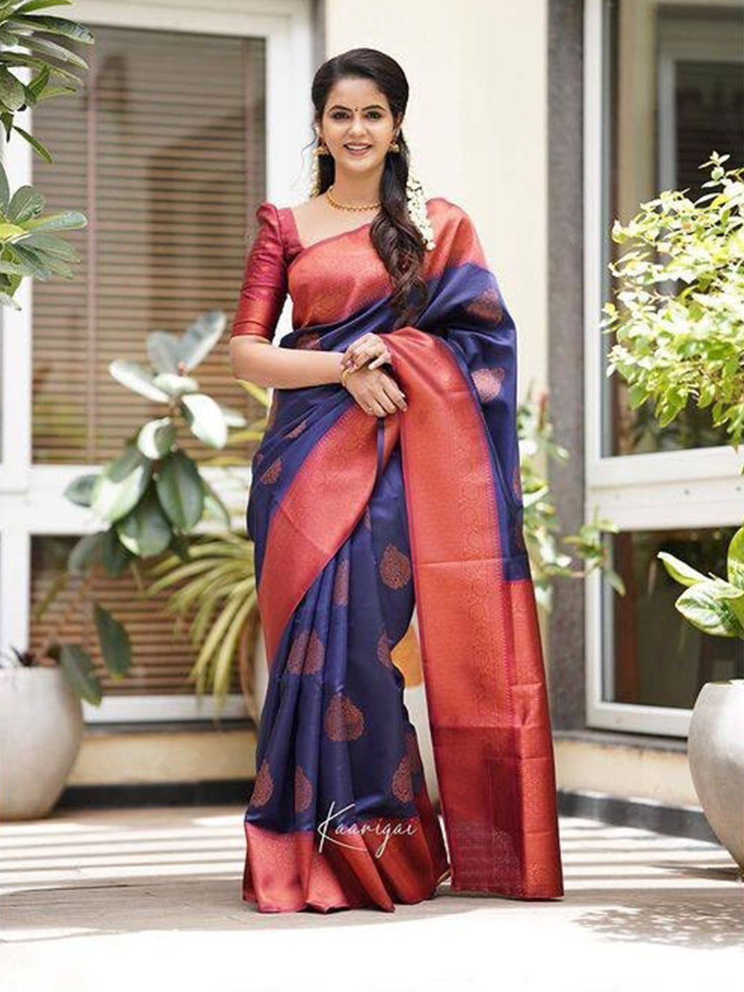 

MAGMINA Woven Design Zari Pure Silk Banarasi Saree, Blue
