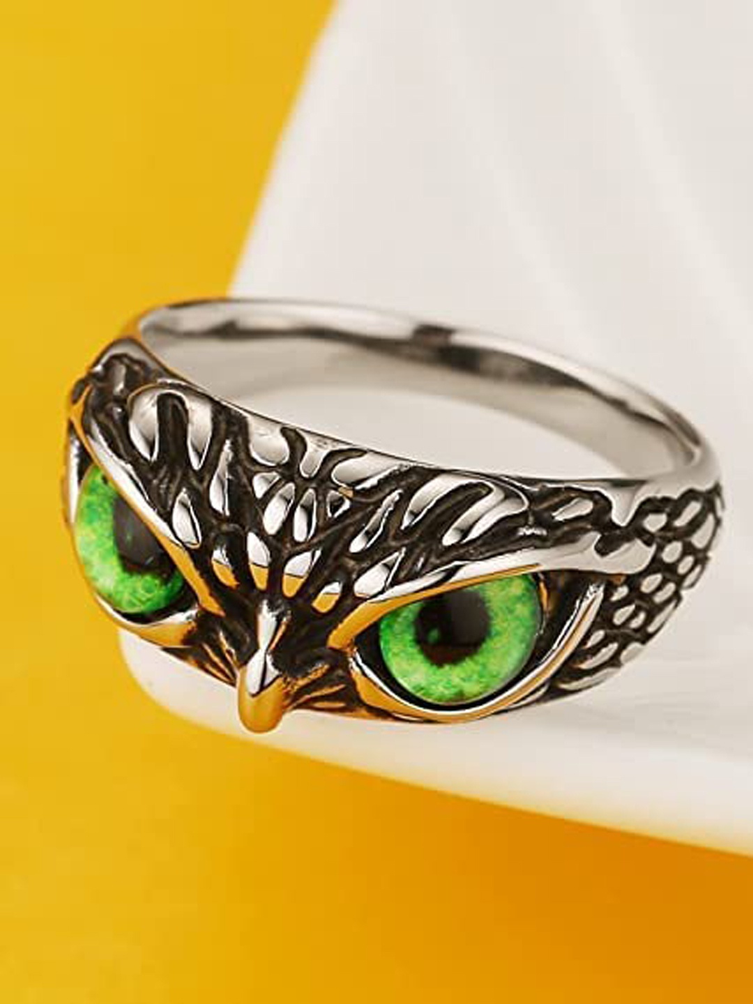 

KRYSTALZ Men Silver-Plated Stone-Studded Owl Eye Shaped Finger Ring