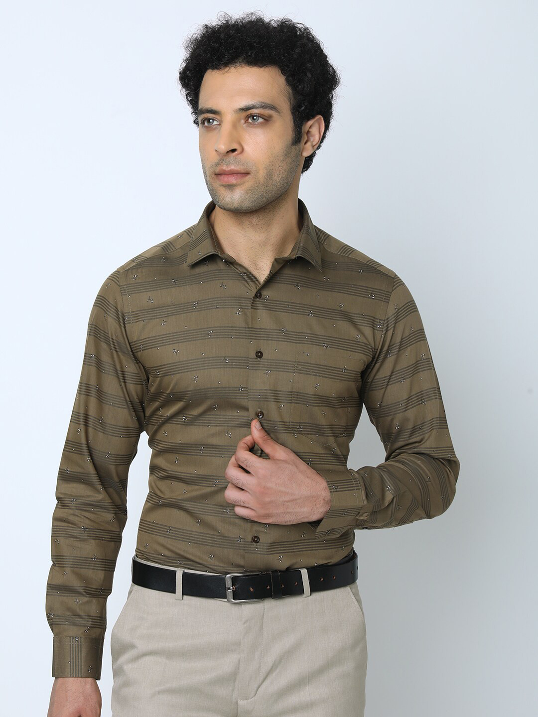 

INSPIRO Horizontal Striped Classic Slim Fit Formal Shirt, Olive