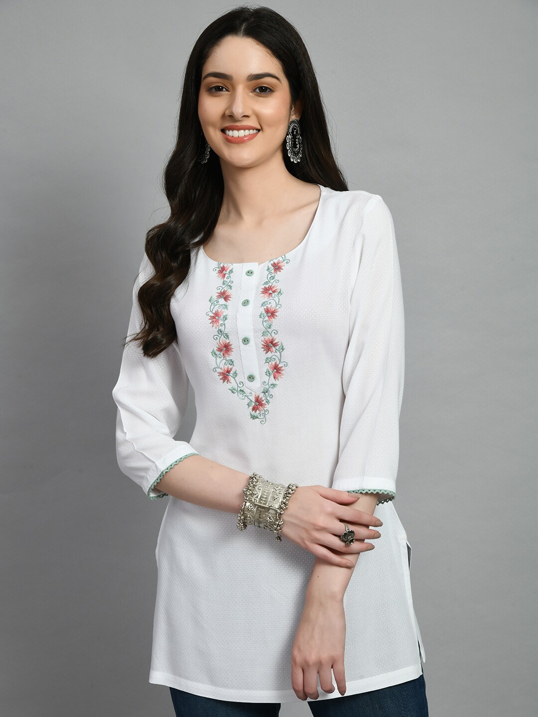 

MEESAN Floral Embroidered Straight Tunic, White