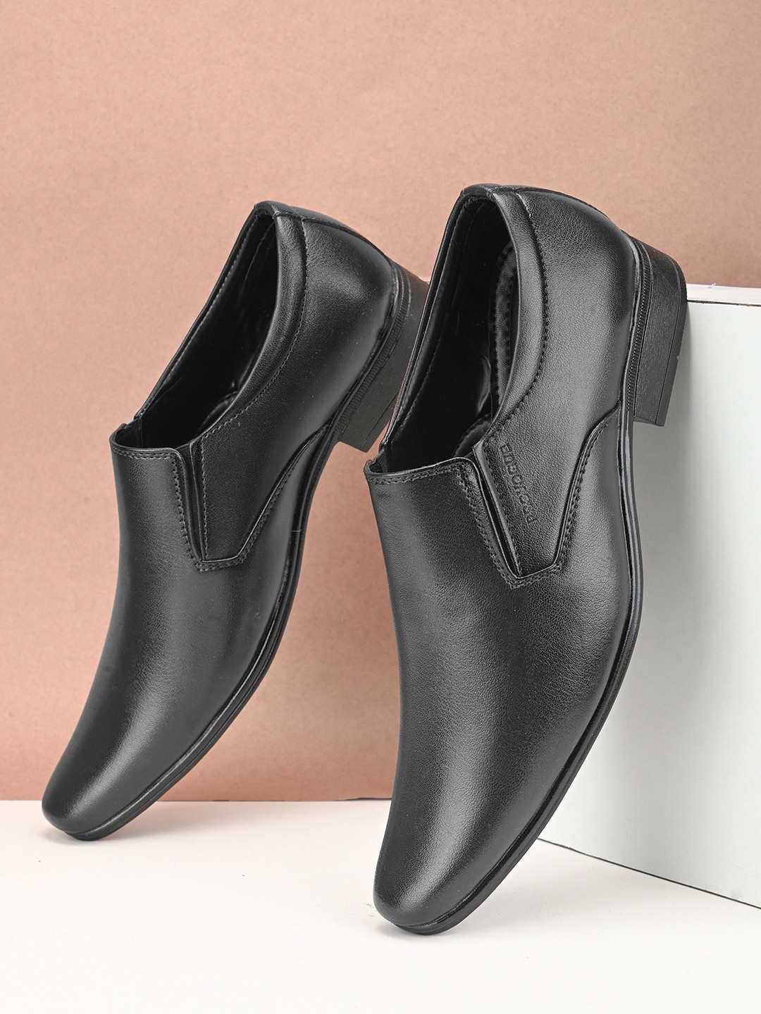 

Provogue Men Round Toe Formal Slip-On Shoes, Black