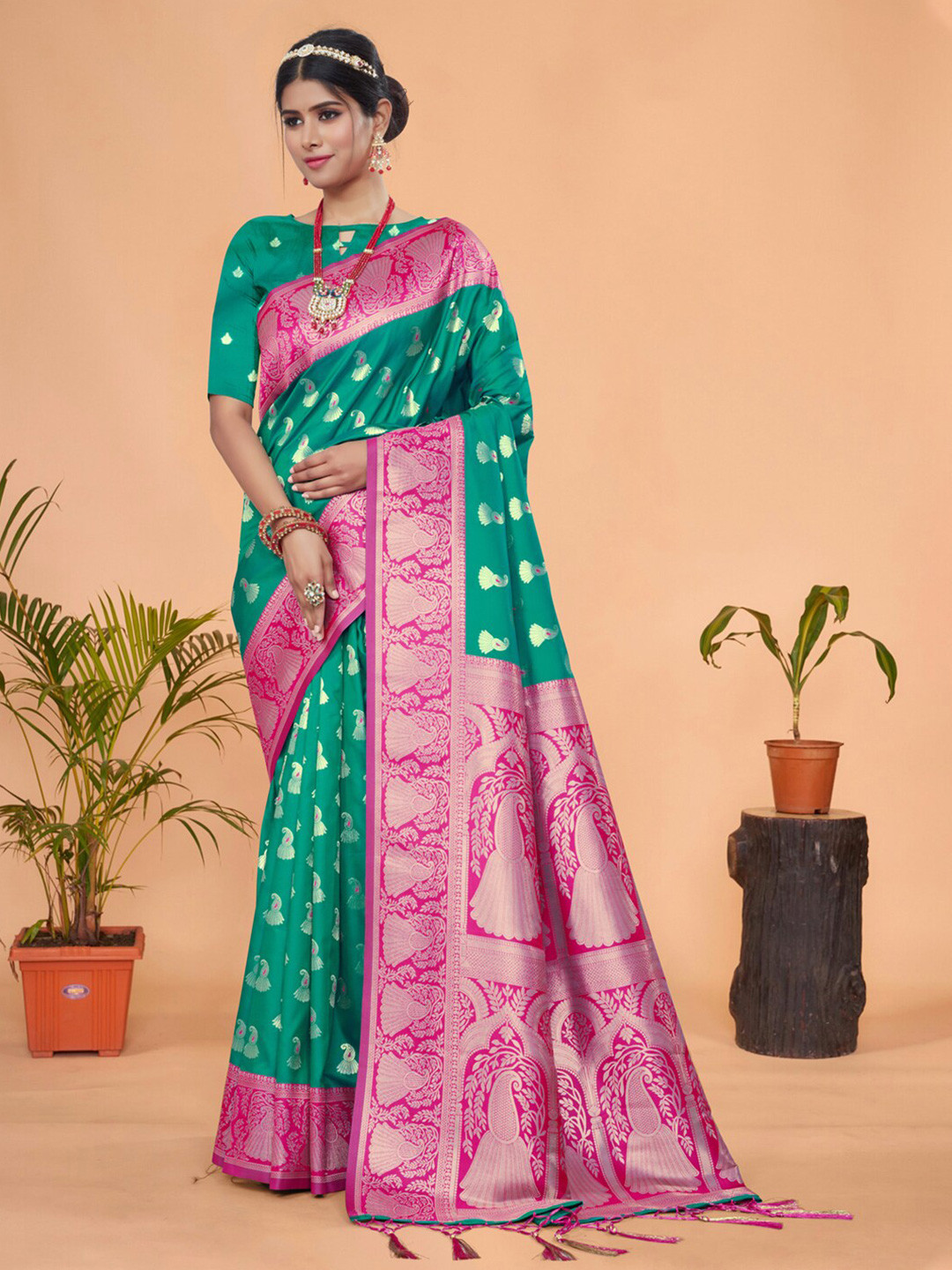 

Mitera Sea Green & Pink Ethnic Motifs Woven Design Zari Pure Silk Banarasi Saree