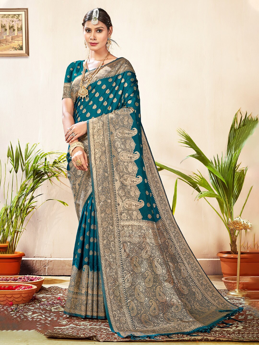 

Mitera Ethnic Motifs Woven Design Zari Silk Blend Saree, Turquoise blue