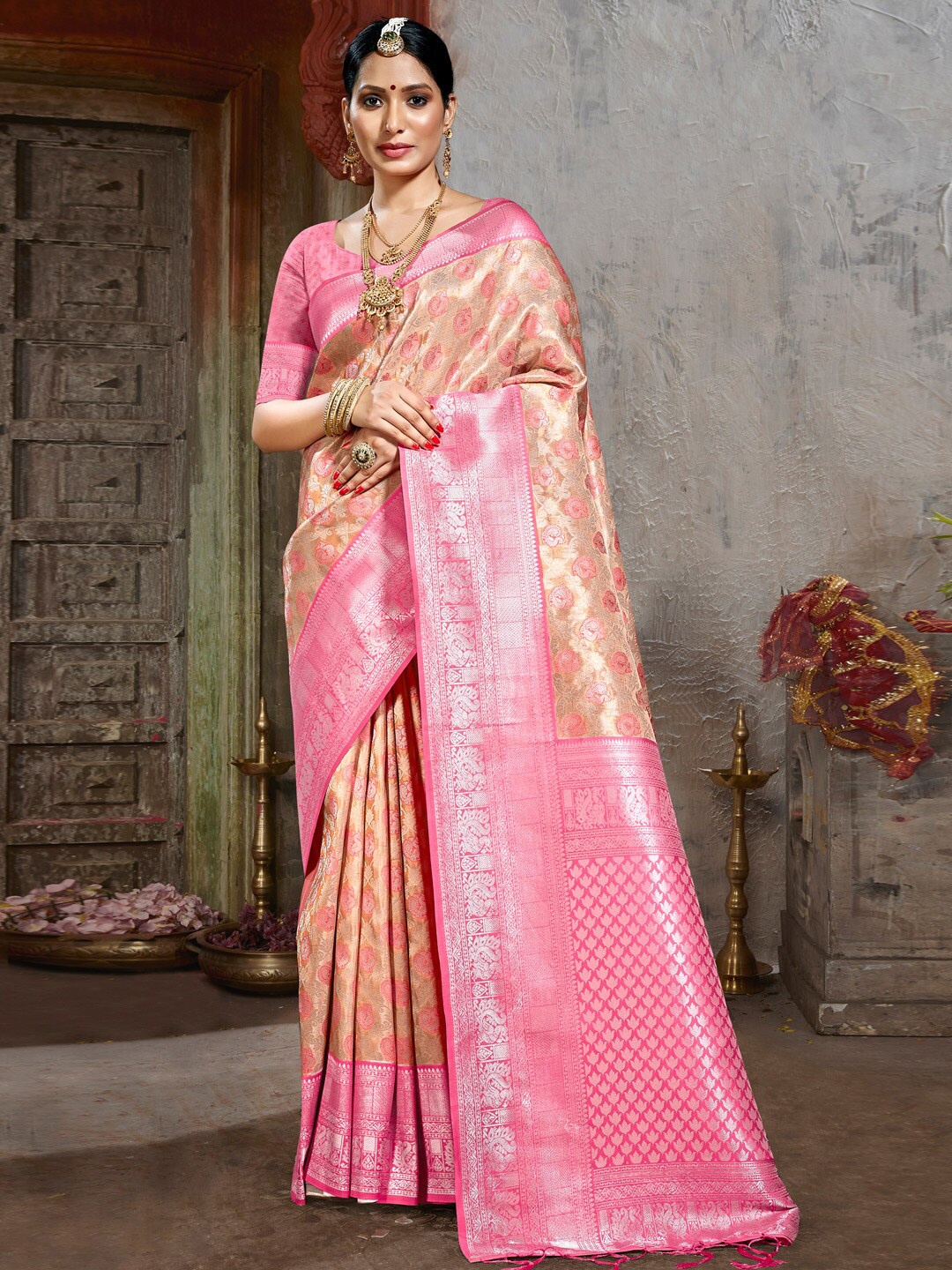 

Mitera Pink & Gold-Toned Woven Design Zari Silk Blend Saree
