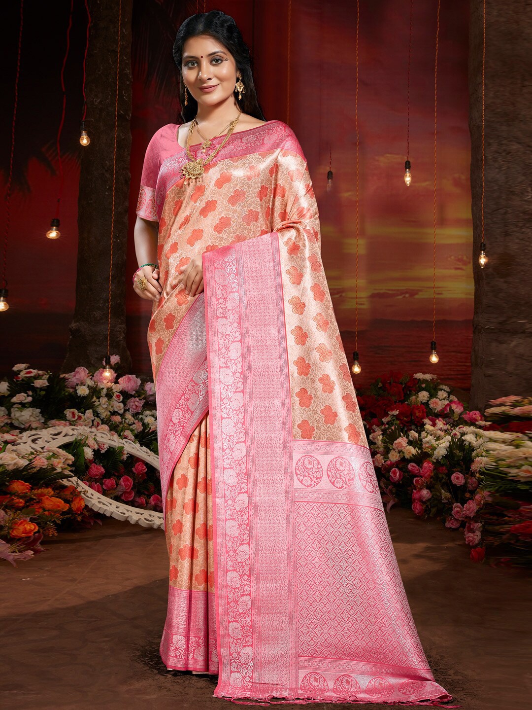 

Mitera Woven Design Zari Saree, Pink