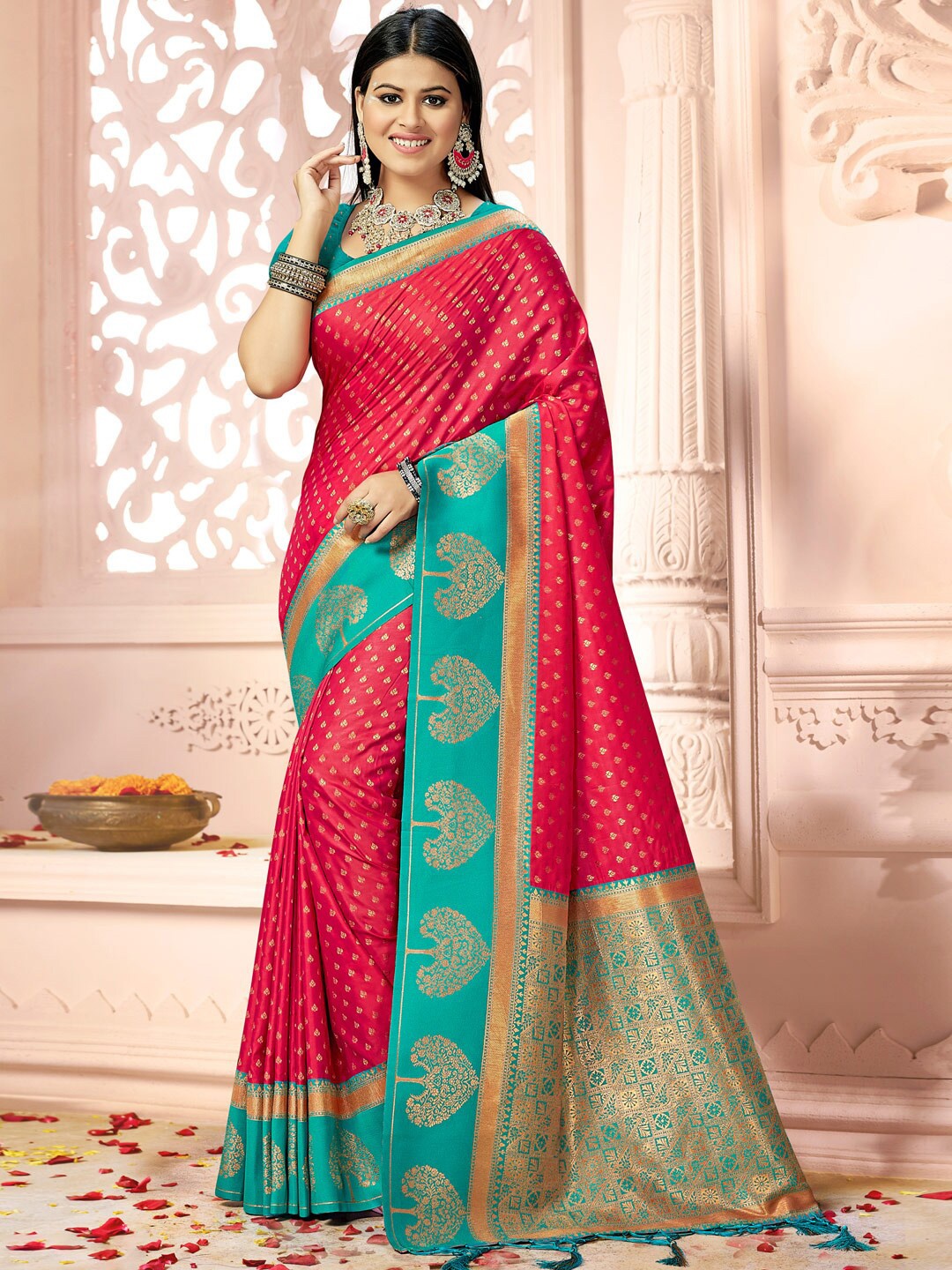 

Mitera Pink & Green Ethnic Motifs Woven Design Zari Saree