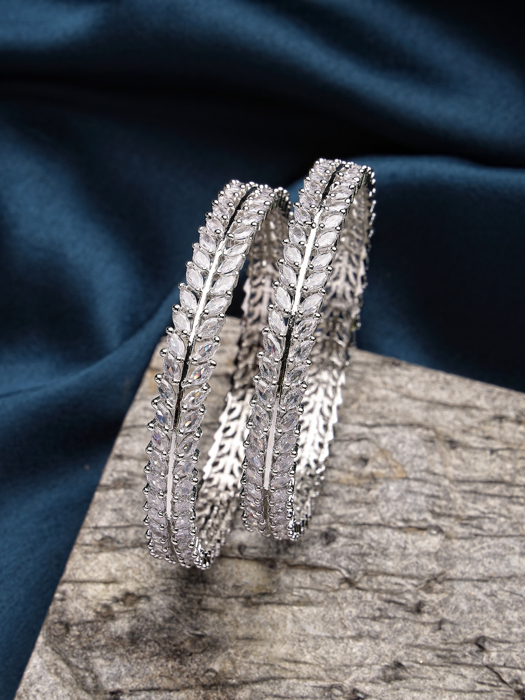 

Anouk Set Of 2 Rhodium-Plated & AD-Studded Bangles, Silver